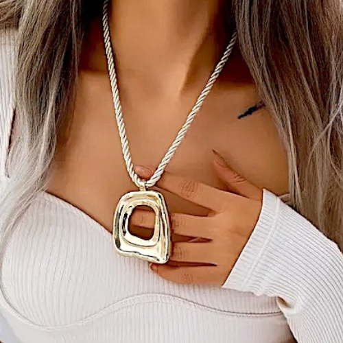 Collar Paloma