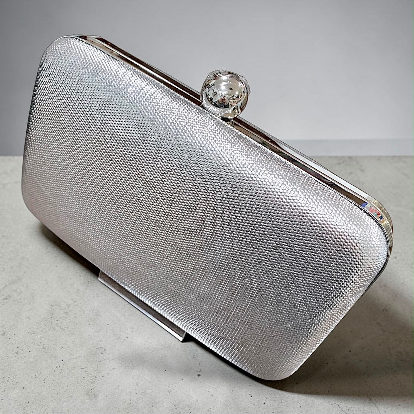 Clutch Oriana