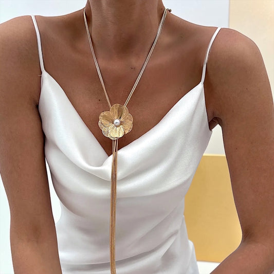 Collar Lucila