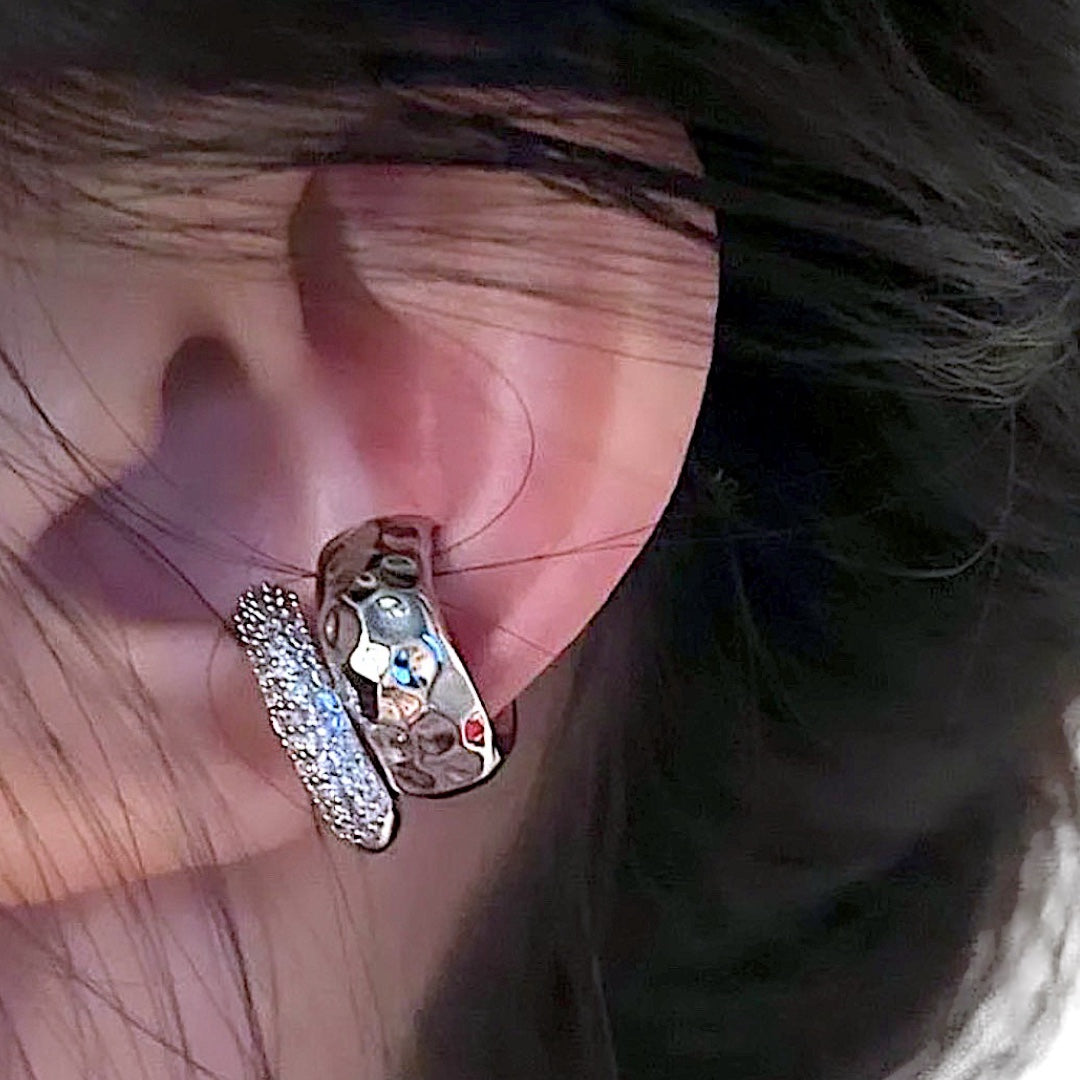 Gloriana Ear Cuff main image 1