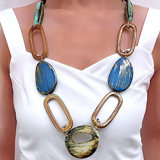 Collar Lucrecia