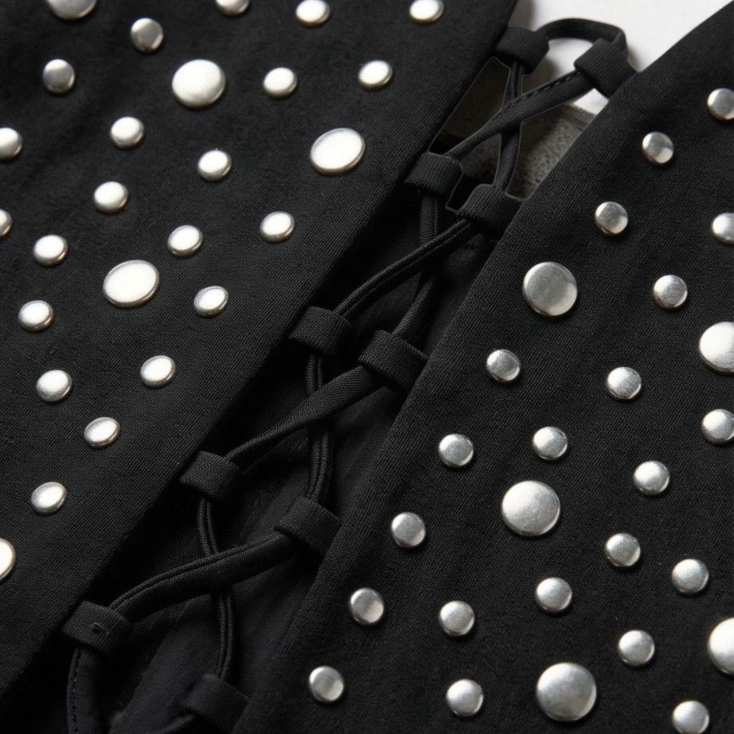 Crop Saskia