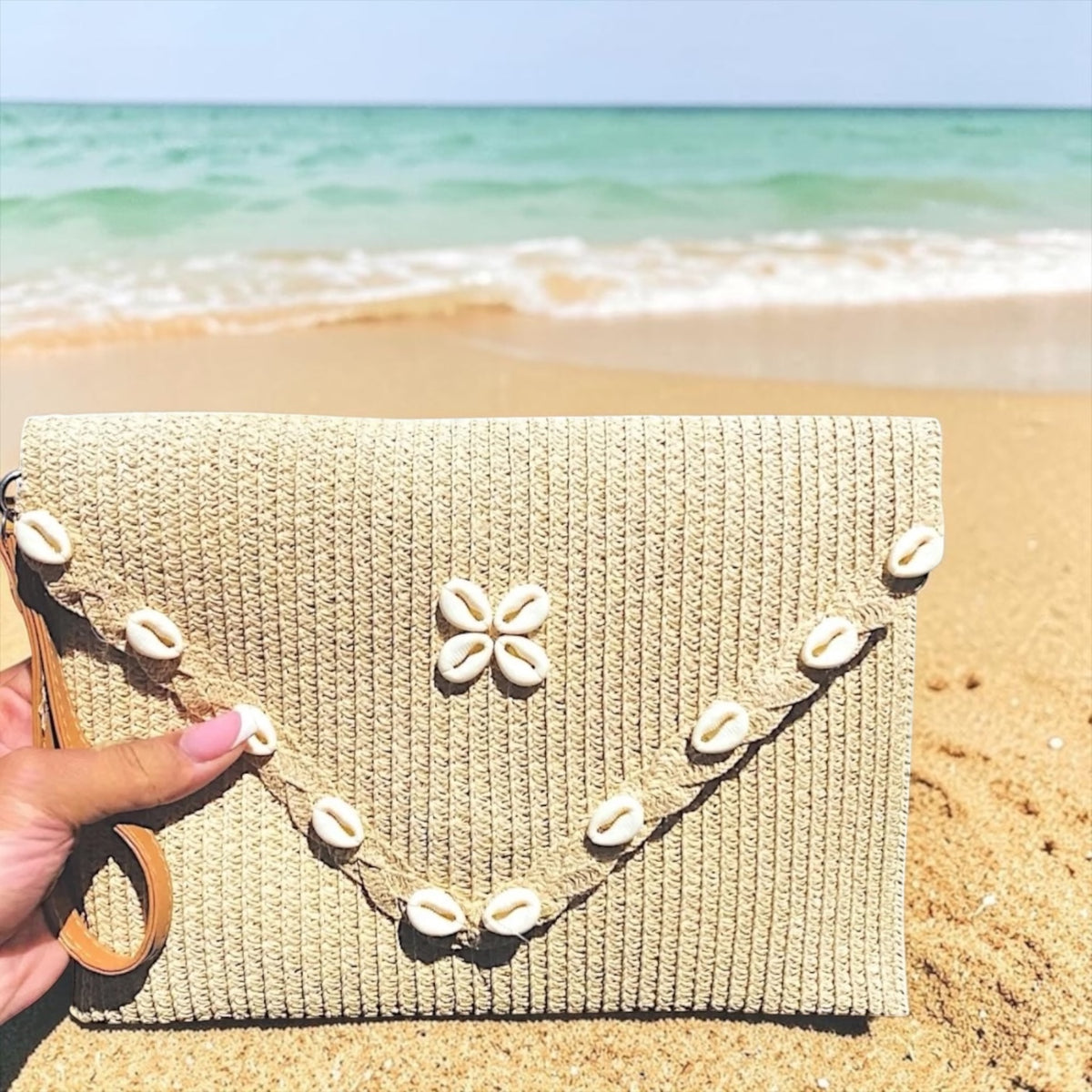 Cartera / Sobre Aissa