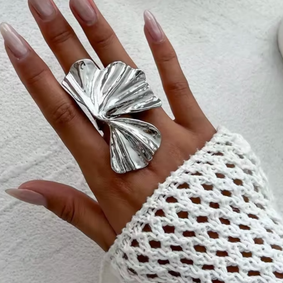 Anillo Ainoa