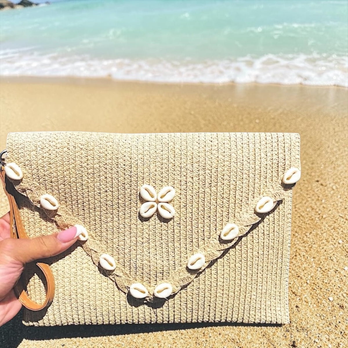 Cartera / Sobre Aissa