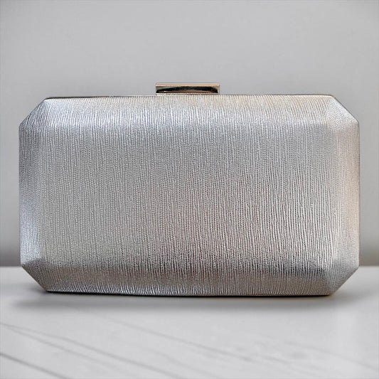 Clutch Viana