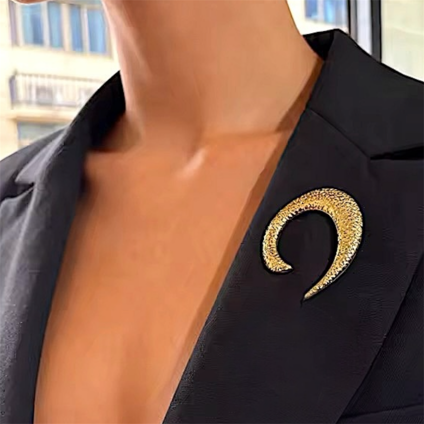 Broche Ainoa
