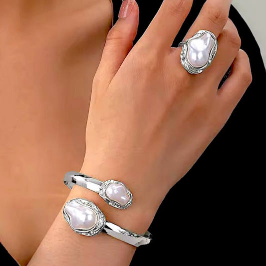 Brazalete & Anillo Mei
