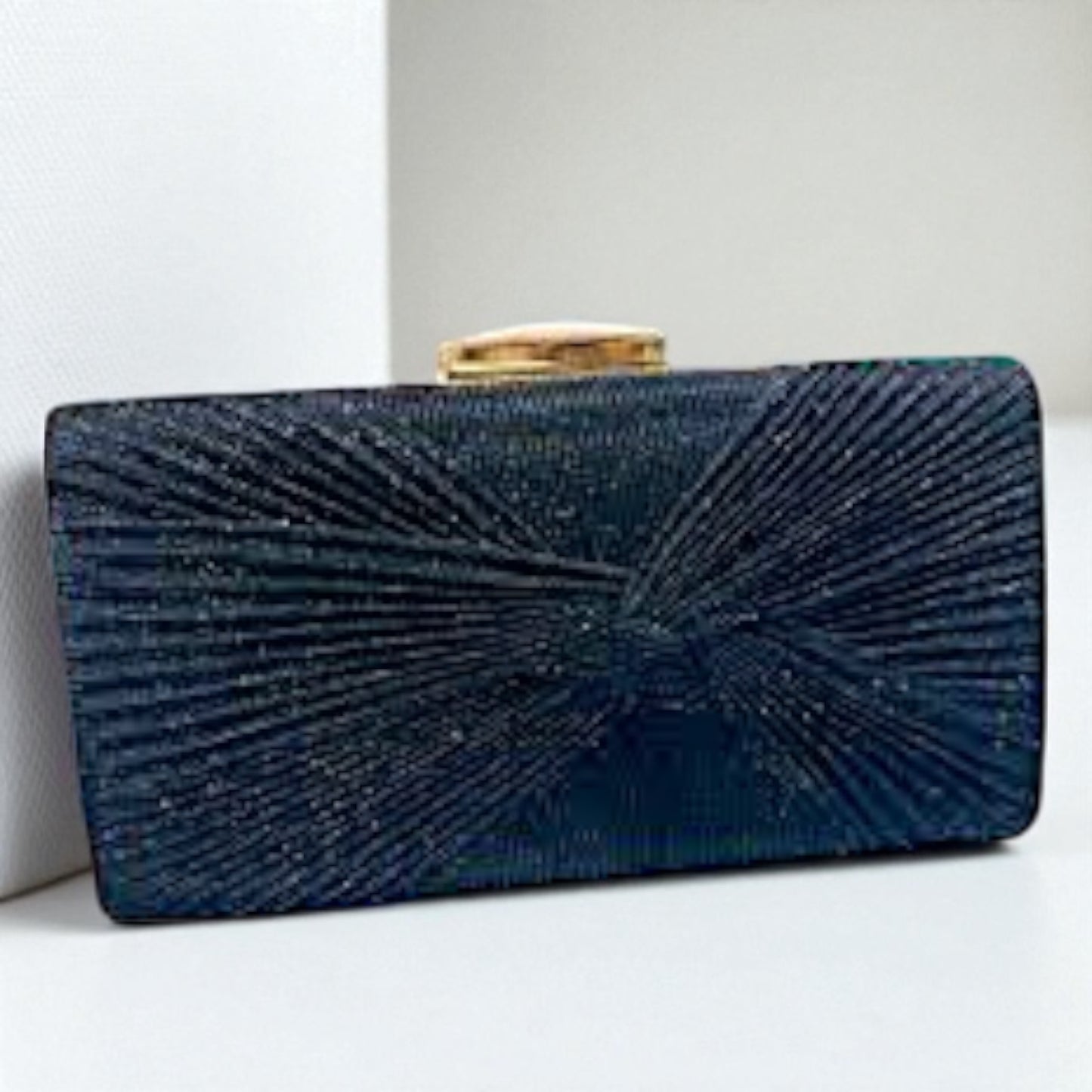 Clutch Isadora