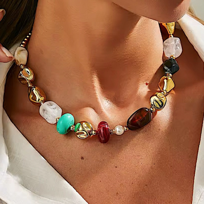 Collar Dora