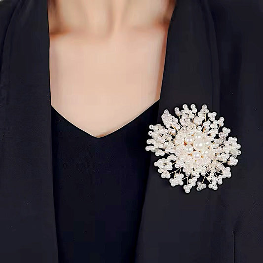 Broche Mika