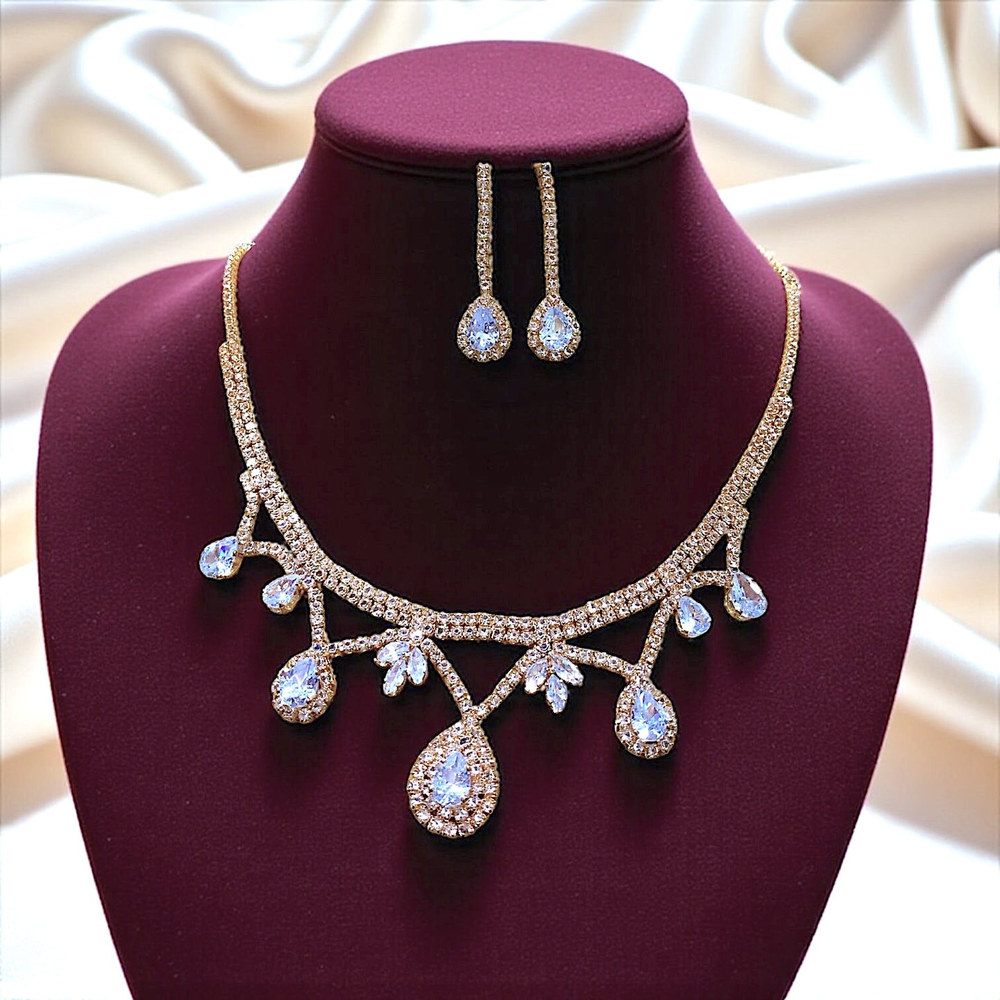 Collar & Aros Strass