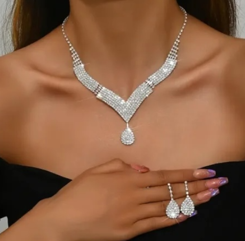 Collar & Aros Strass