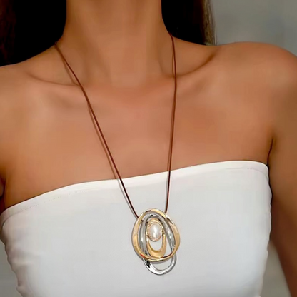 Collar Manuela