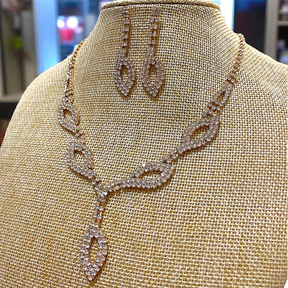 Collar & Aros Strass