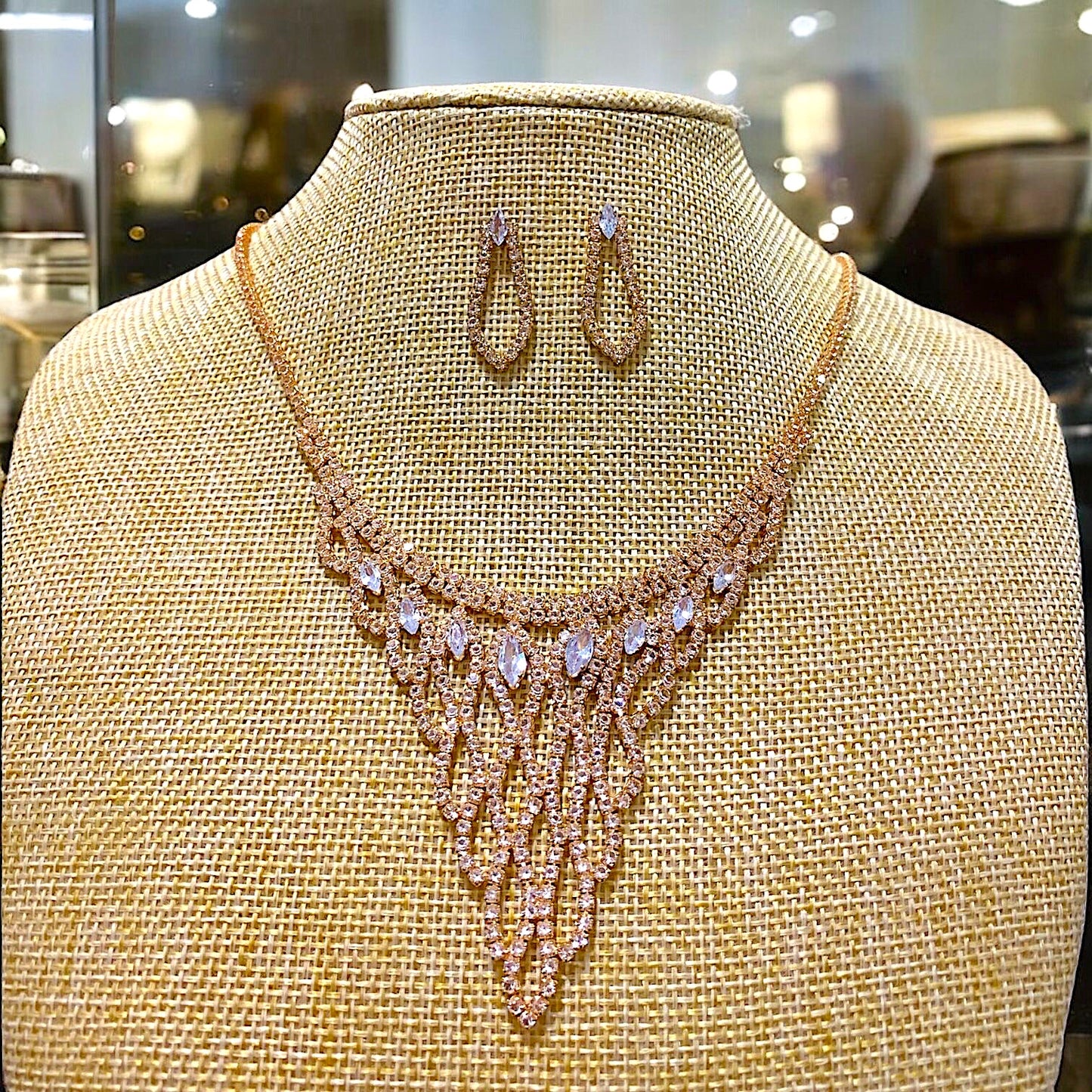 Collar & Aros Strass