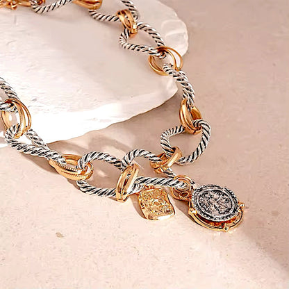 Collar Sophia