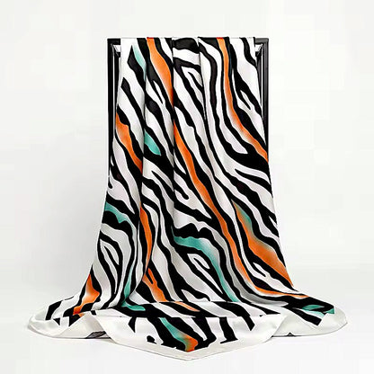 Pañuelo Seda Celine