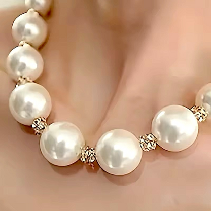 Collar Aura