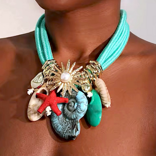 Collar Ivana