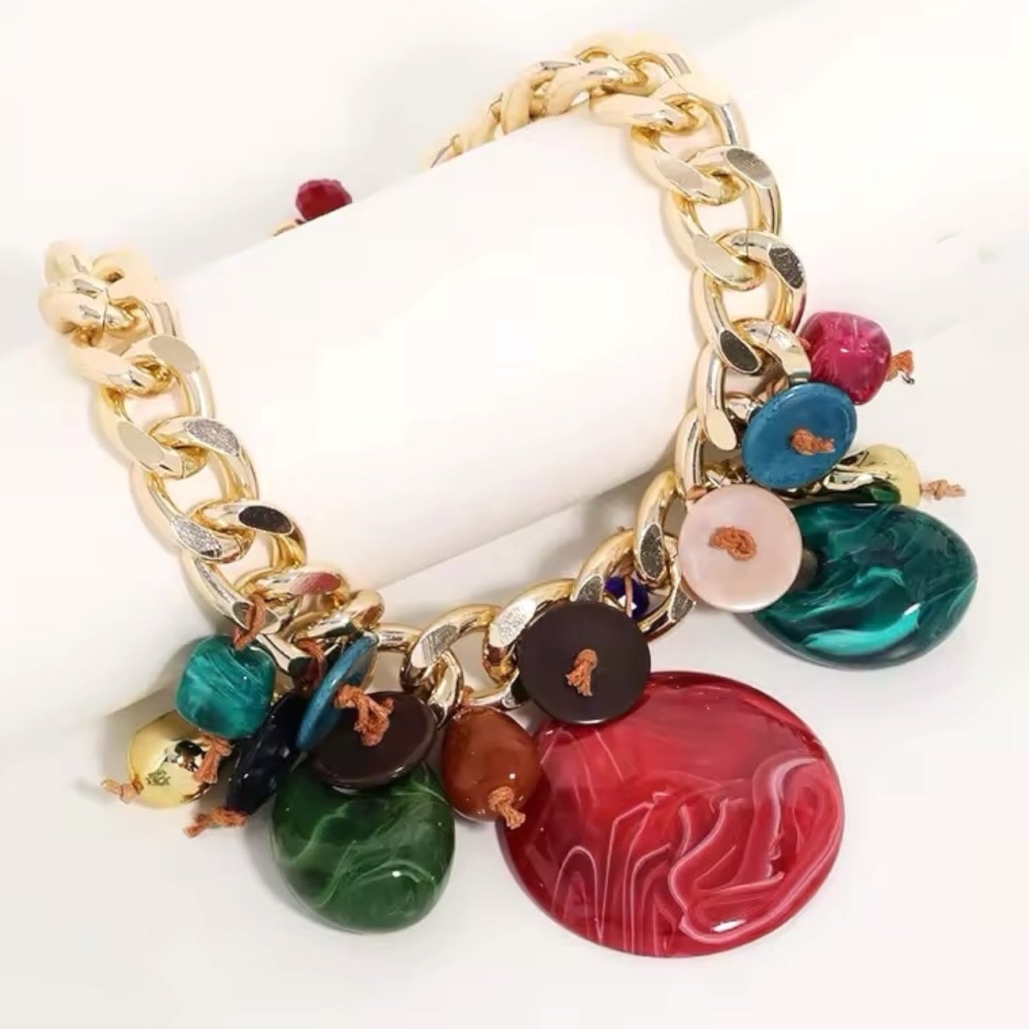Collar Emily