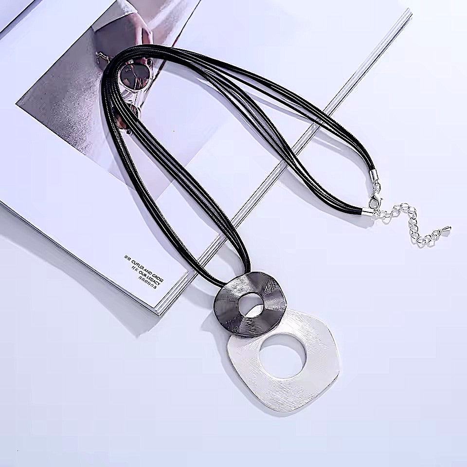 Collar Largo Amaia