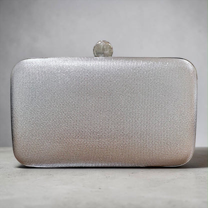 Clutch Oriana