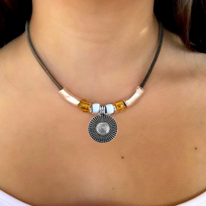 Collar Helen