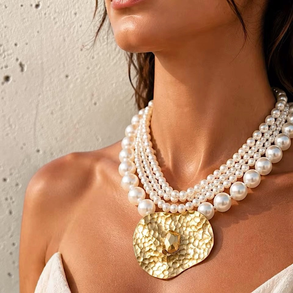 Collar Maga