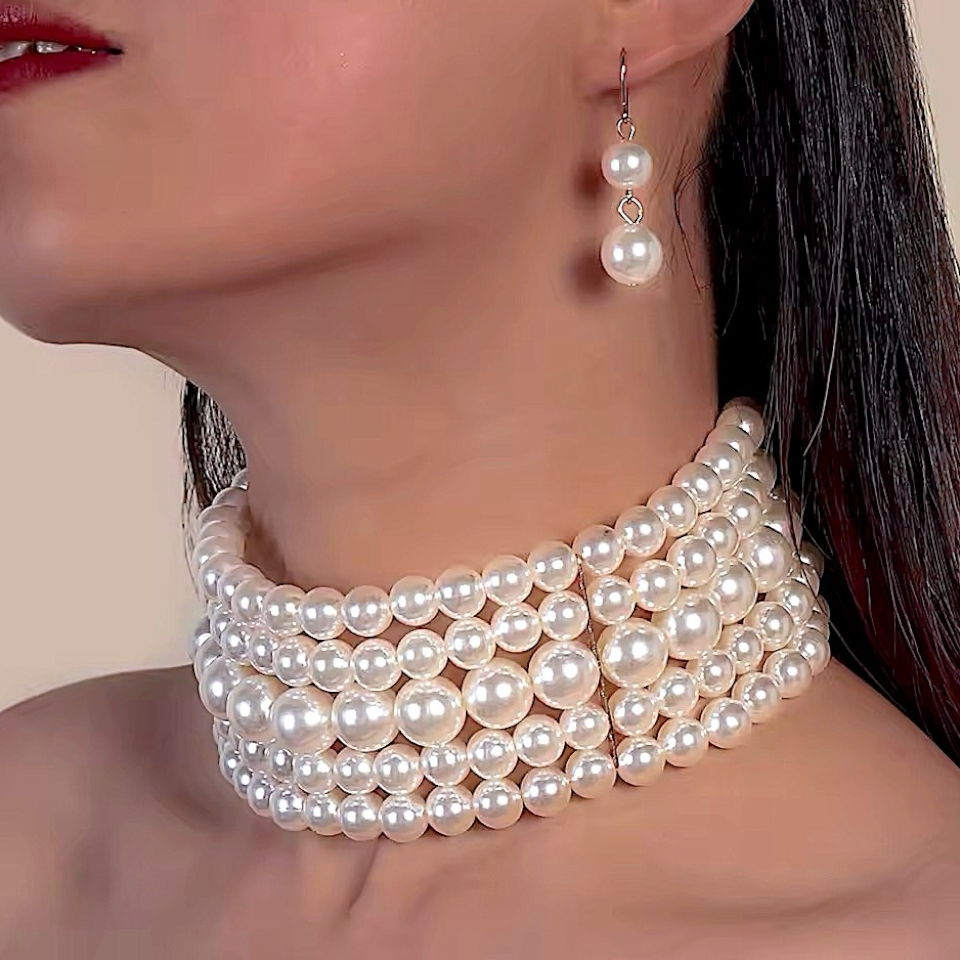 Collar/Choker/Aros Ada