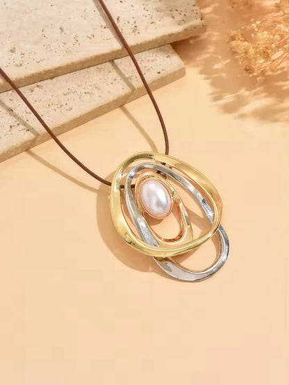 Collar Manuela