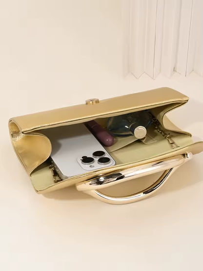 Clutch/Sobre Ada
