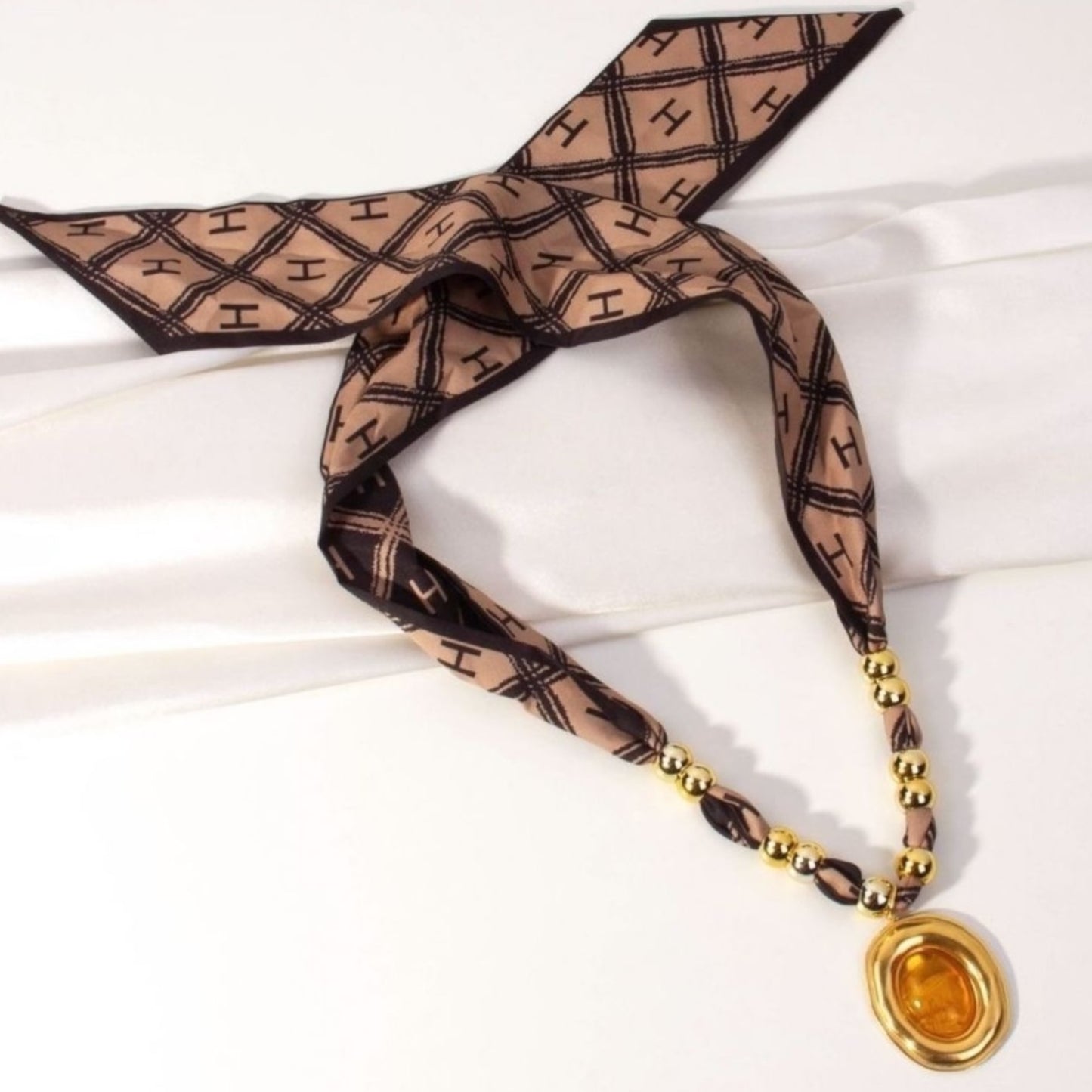 Collar Acero Mara