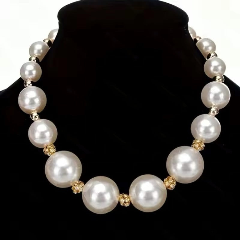 Collar Aura