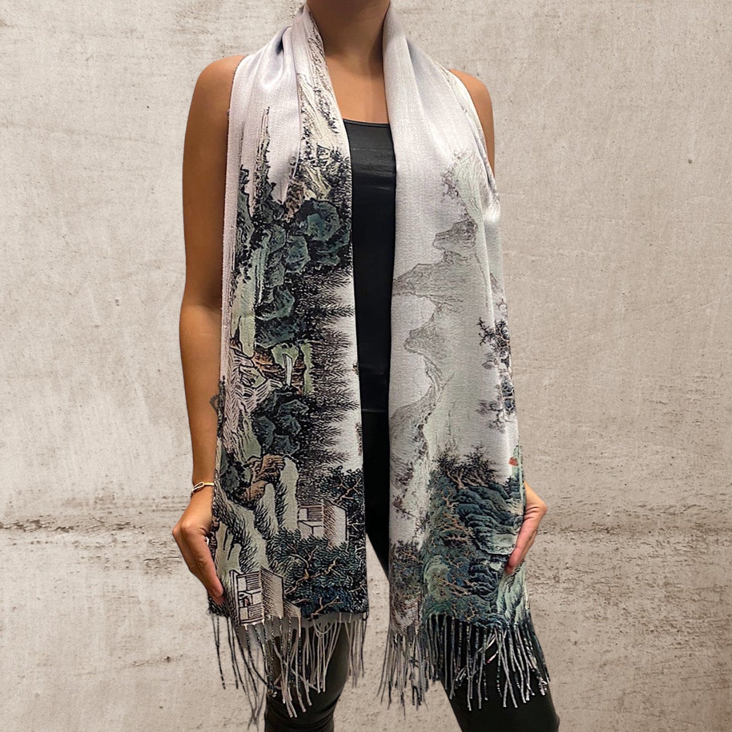 Pashmina Fiona