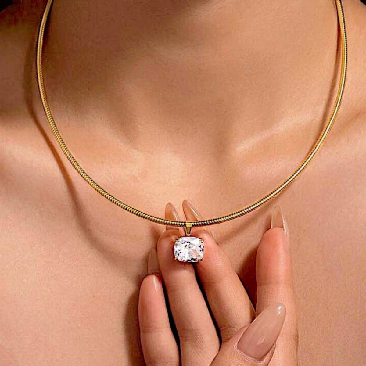 Collar Acero Alexa
